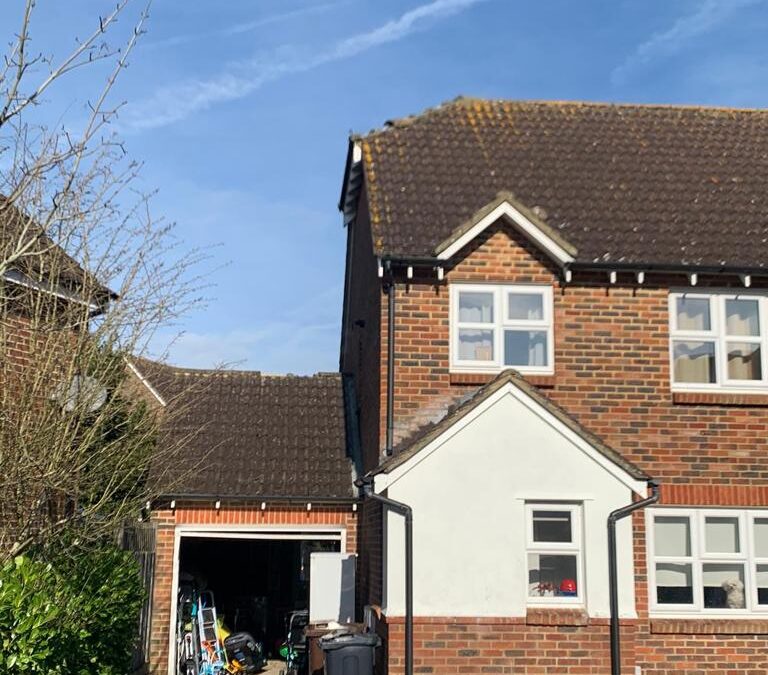 9 Roof Problems to Fix Now Before Winter Costs You Thousands