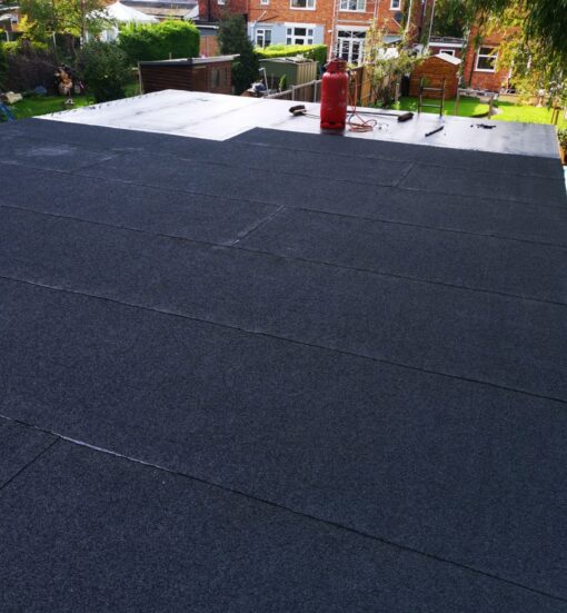 A Guide to Identifying Signs of Flat Roof Damage in Leicester